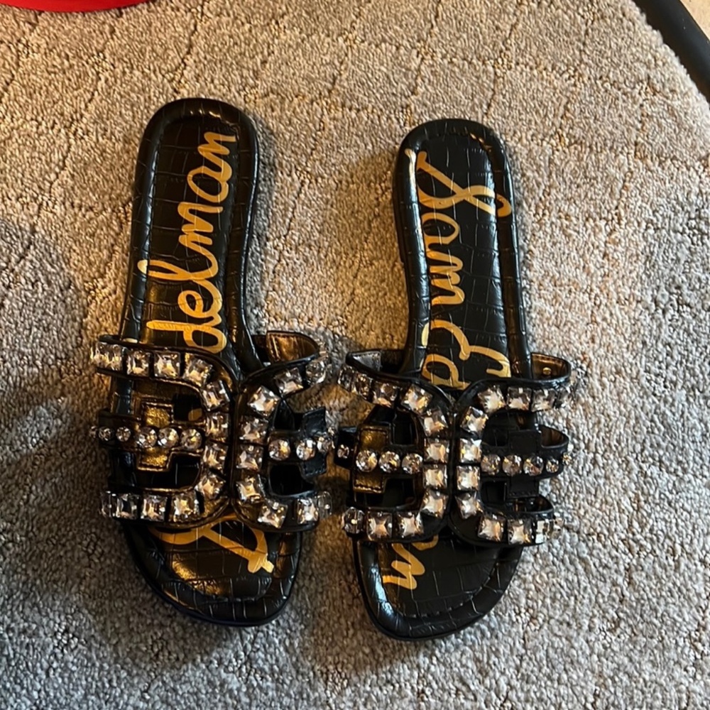 Sam Edelman bay rhinestone sandal. 6.5